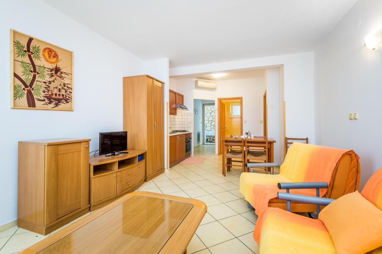 Apartments With A Parking Space Moscenicka Draga, Opatija - 7766 Esterno foto