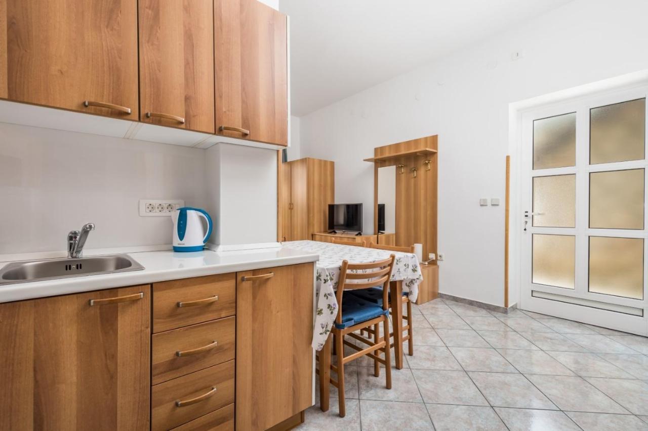Apartments With A Parking Space Moscenicka Draga, Opatija - 7766 Esterno foto